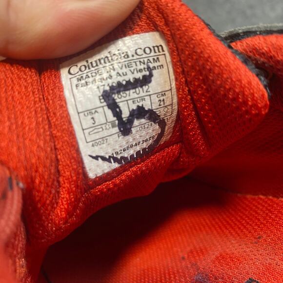 COLUMBIA REDMOND Waterproof SNEAKERS Gray Black Red Youth Size 3 - Picture 8 of 8